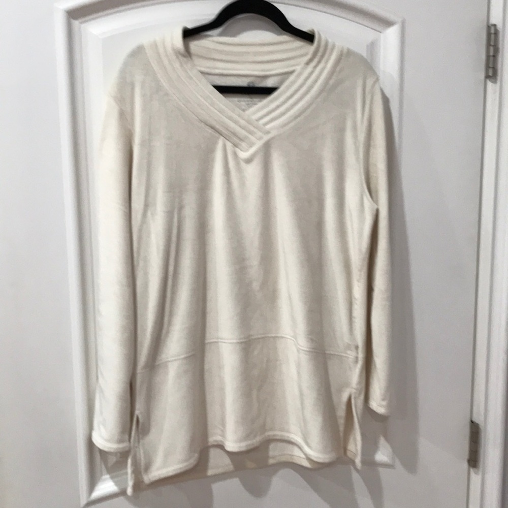 Legend velvet sweater size XL